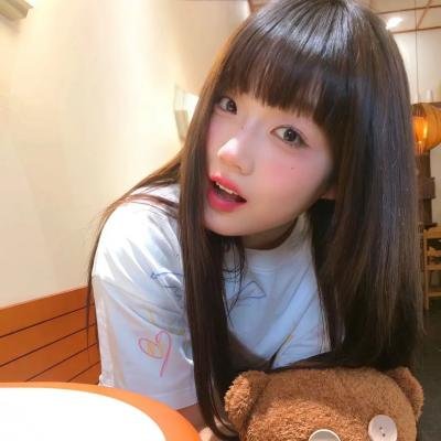 麻辣老师1这个女生有点冷