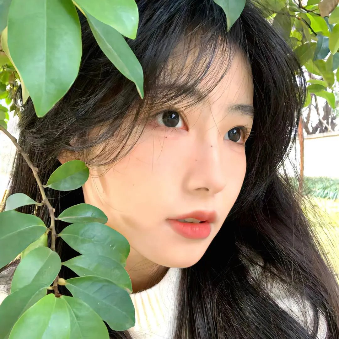 地铁女孩